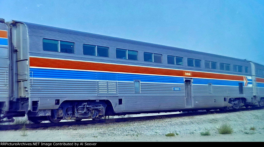 Chair car 9935.